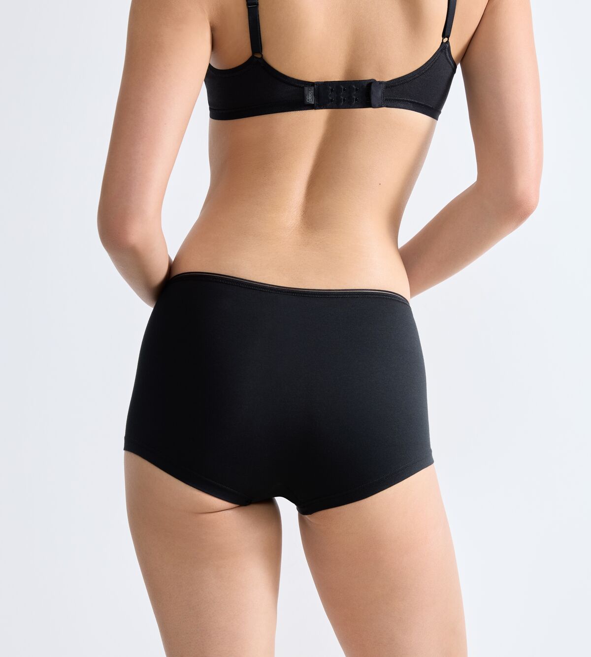 Sloggi - Feel Sensational Short 02